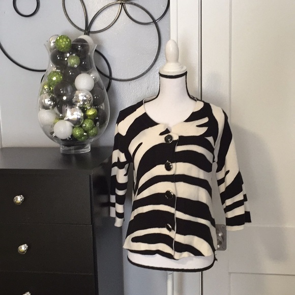 Chico Zebra Blazer Sz 0 or Small - Picture 1 of 4